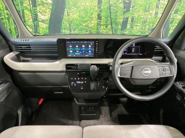 NISSAN