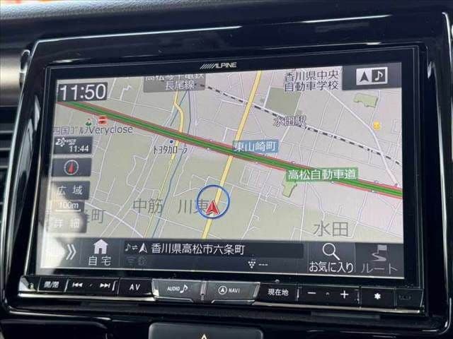 Car thumbnail 3