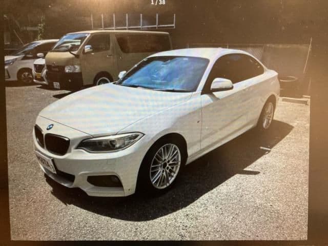 Car image 1
