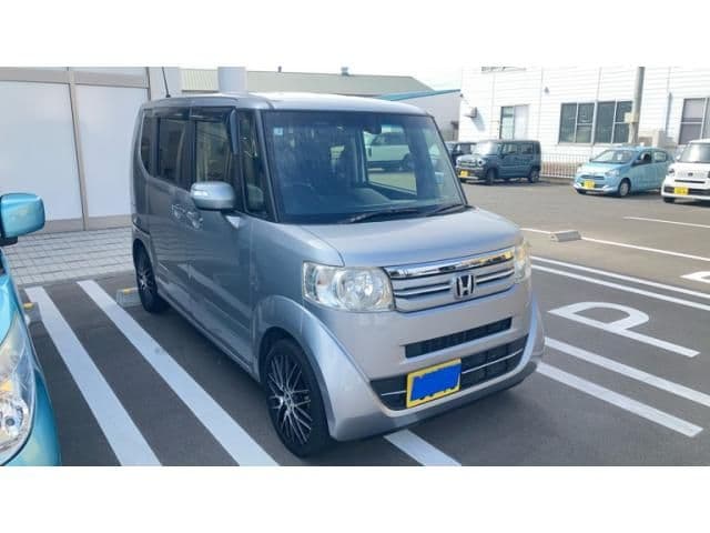 Car image 1