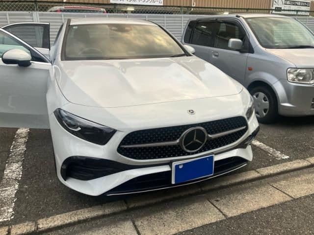 MERCEDES BENZ