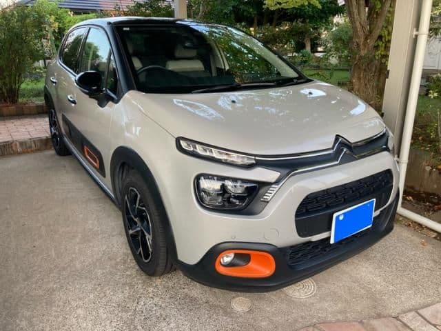 Car image 1