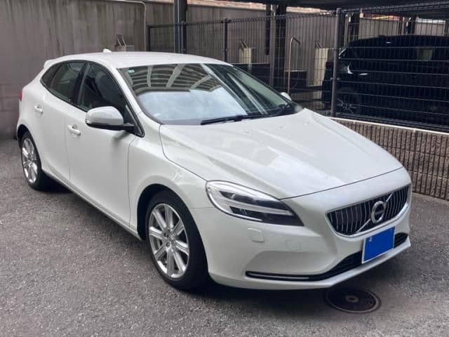 VOLVO
