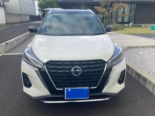 NISSAN