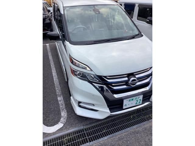 Car image 1