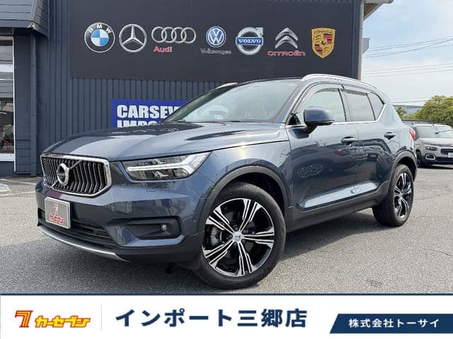 VOLVO VOLVO XC40