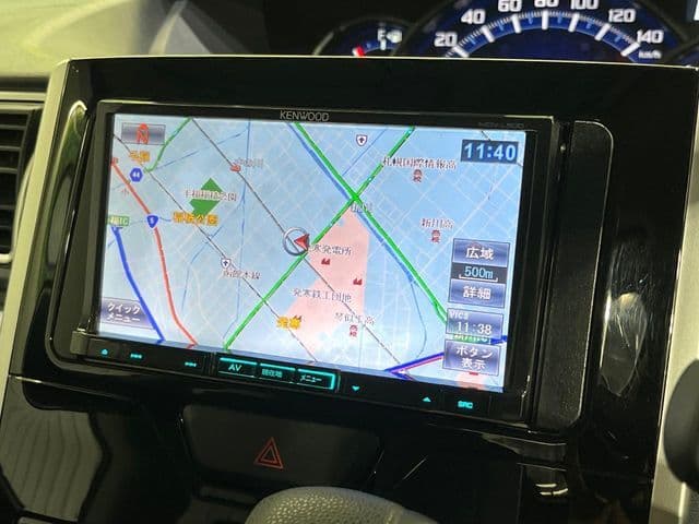 Car thumbnail 3