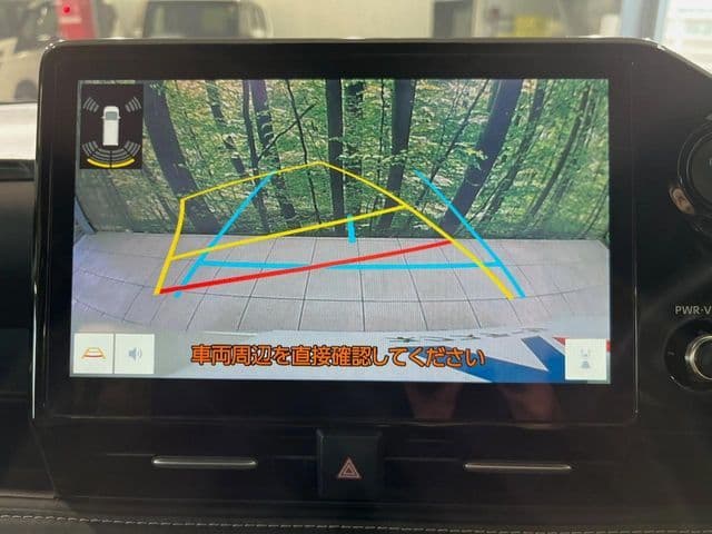 Car thumbnail 4