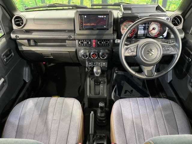 SUZUKI
