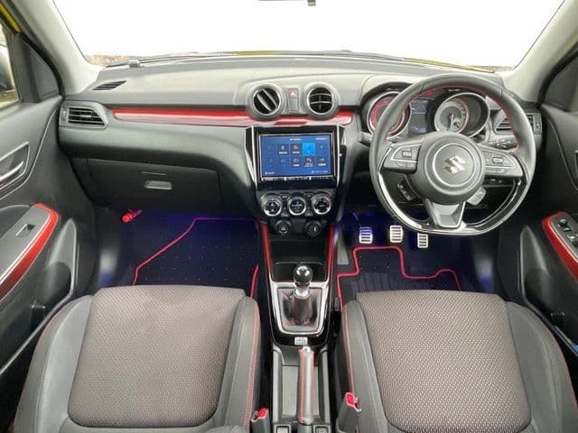 SUZUKI