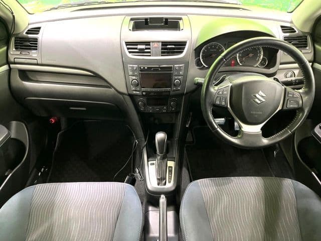 Car thumbnail 3