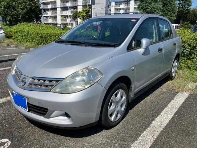 NISSAN