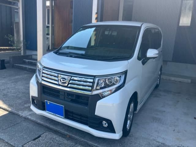 Car image 1
