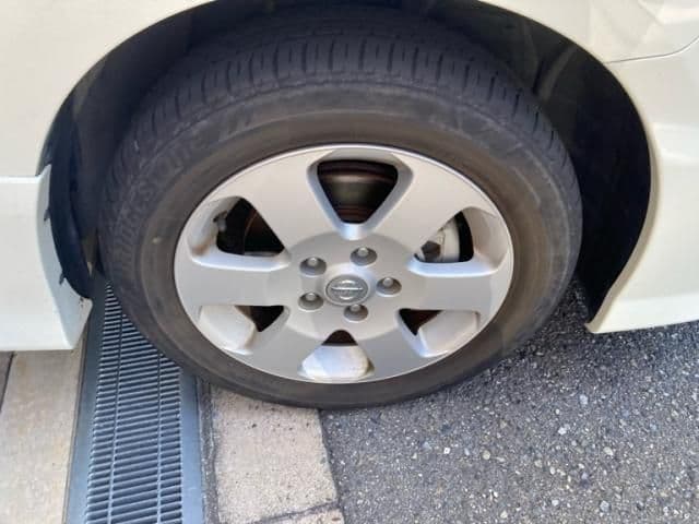Car thumbnail 4