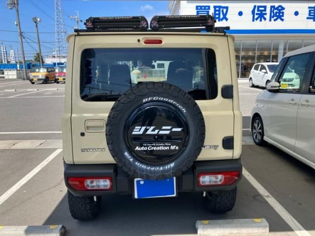 Car thumbnail 2