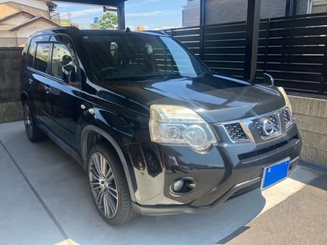 NISSAN
