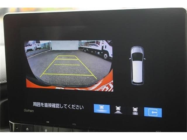 Car thumbnail 4