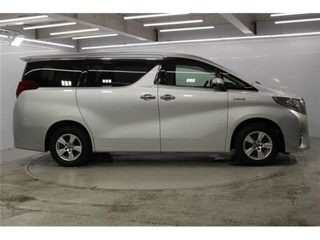 Car thumbnail 4
