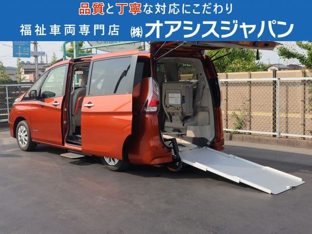 NISSAN