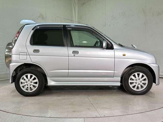 Car thumbnail 4
