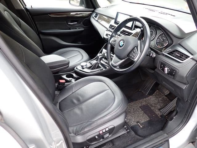 Car thumbnail 2