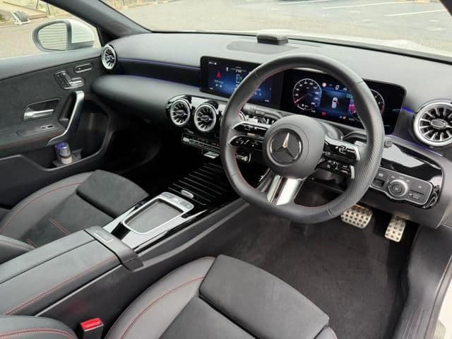 MERCEDES BENZ