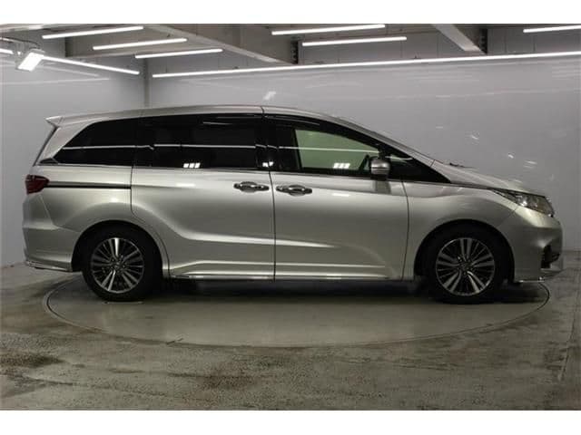 Car thumbnail 4
