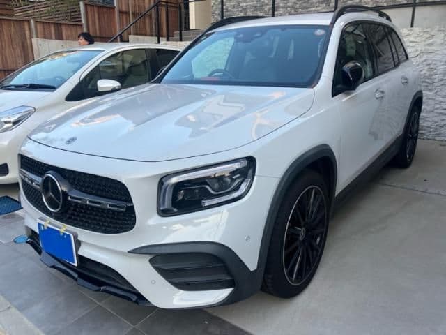 Car thumbnail 3