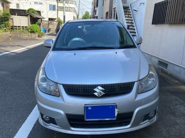 Car image 1