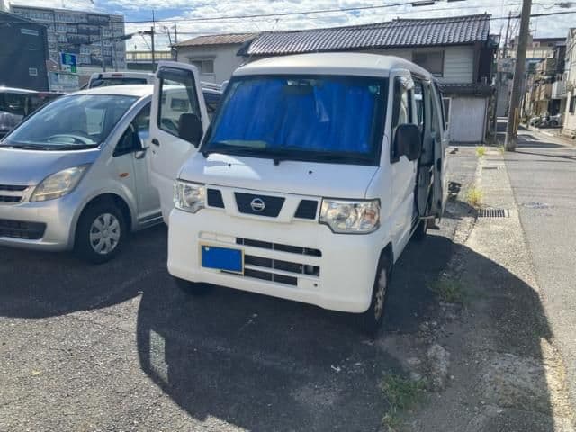 NISSAN