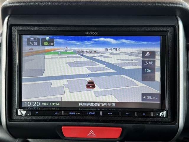 Car thumbnail 3