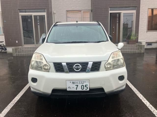 NISSAN X-TRAIL 4WD