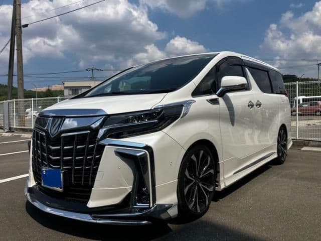 Car image 1