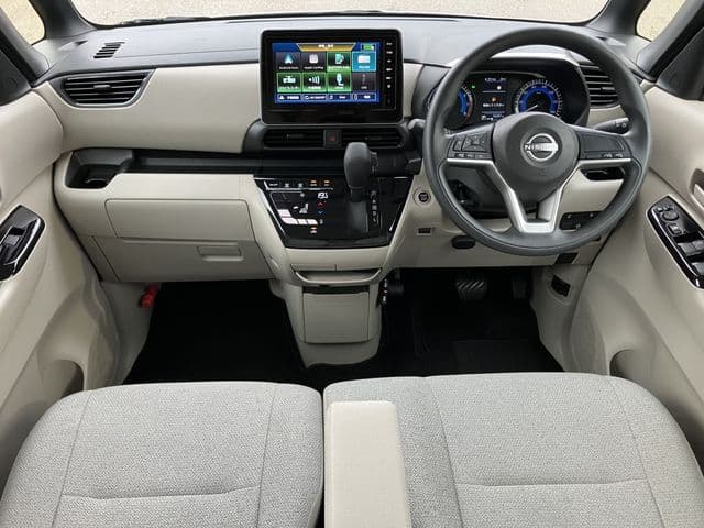 NISSAN