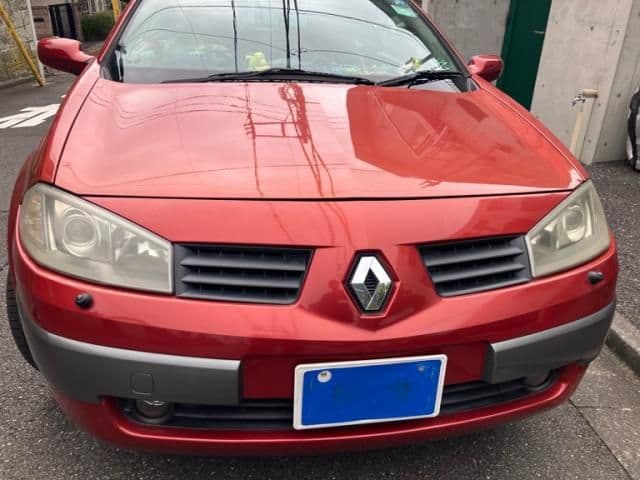 RENAULT