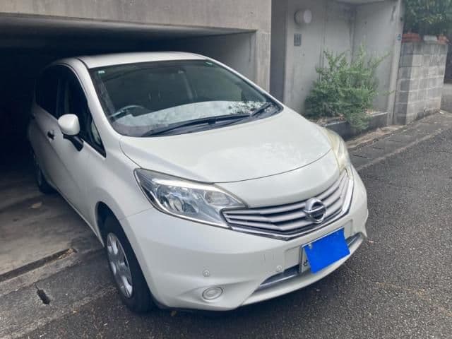 Car image 1