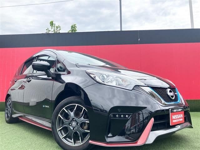 NISSAN