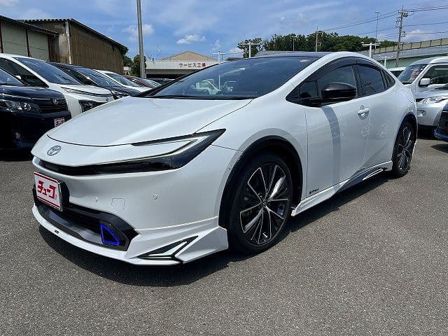 TOYOTA PRIUS 4WD