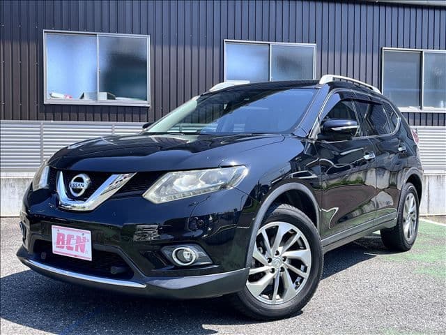 NISSAN