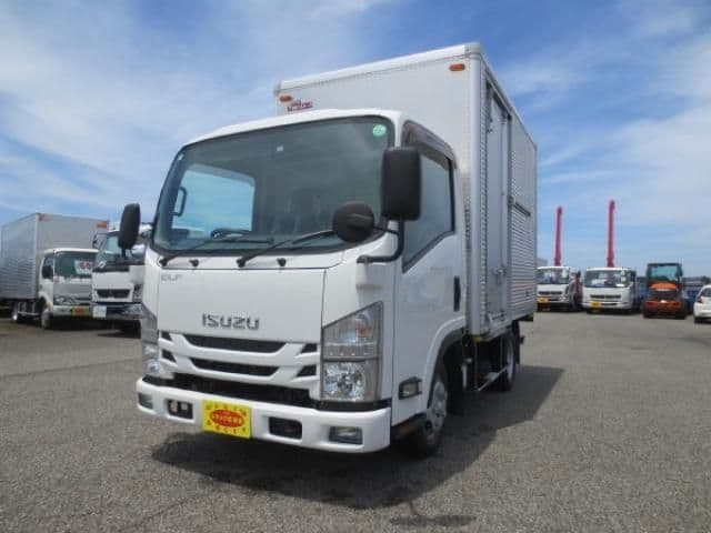 ISUZU