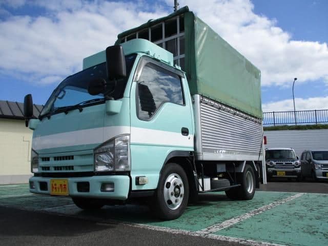 ISUZU