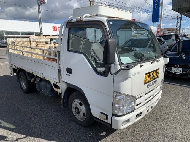ISUZU