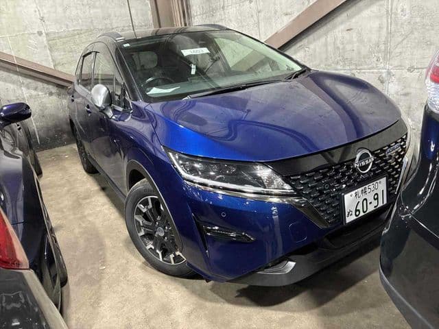 NISSAN