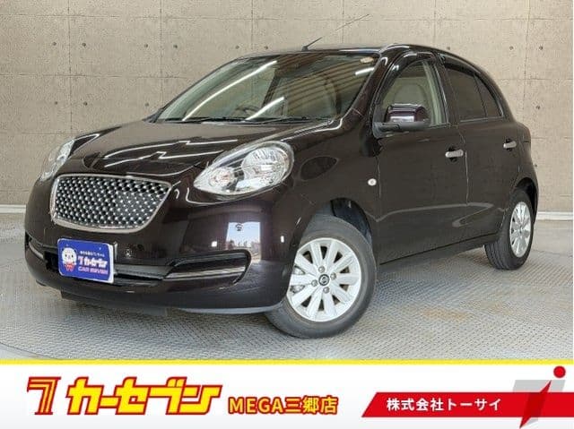 NISSAN