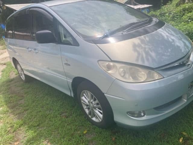 TOYOTA ESTIMA HYBRID 4WD