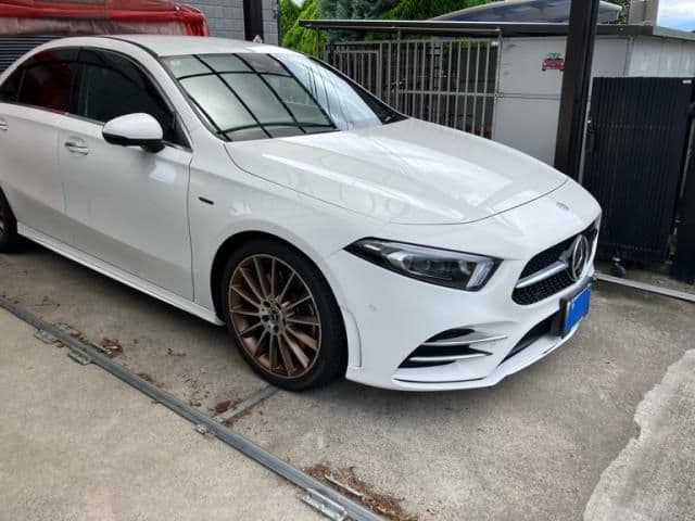 MERCEDES BENZ