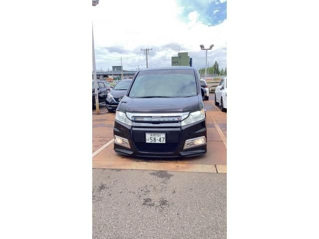 HONDA STEPWAGON SPADA