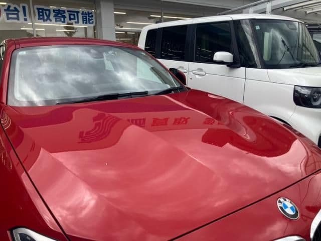 Car thumbnail 3