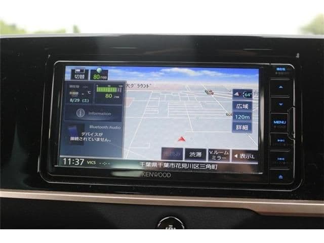 Car thumbnail 3