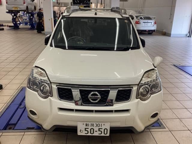 NISSAN